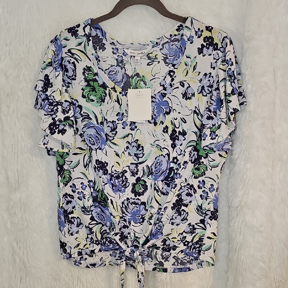 NWT | EMILY DANIELS | XL